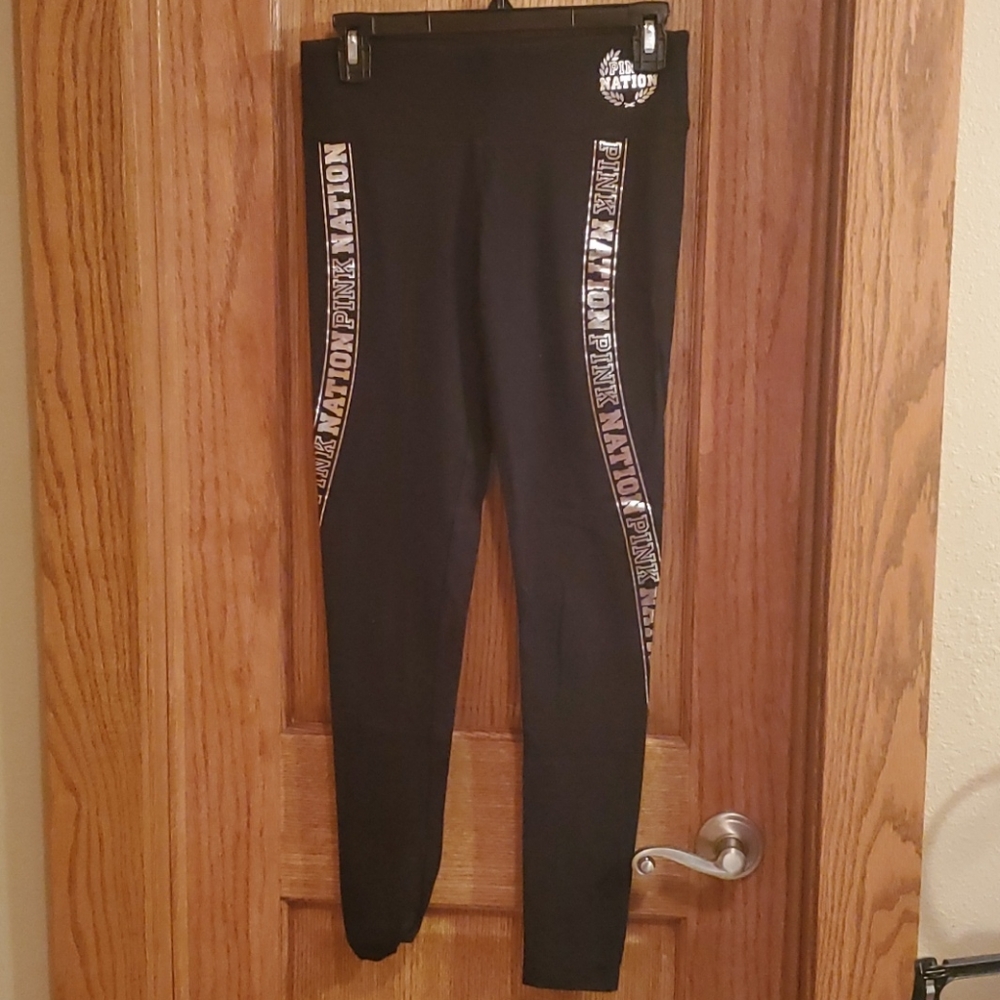 EUC PINK by VS, black Yoga leggings, small